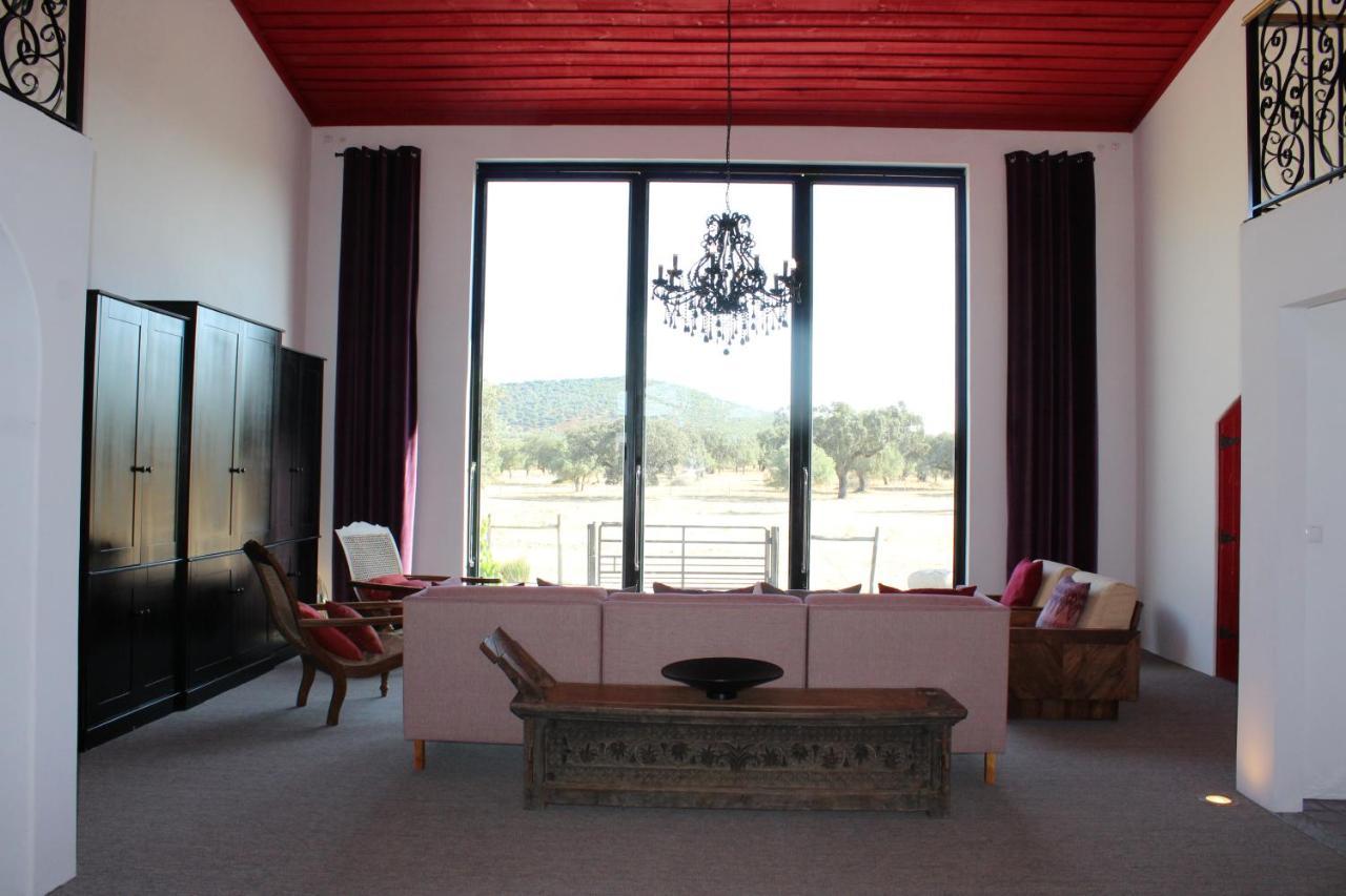 Herdade Dos Alfanges "The Barn" Виана до Алентежо Екстериор снимка