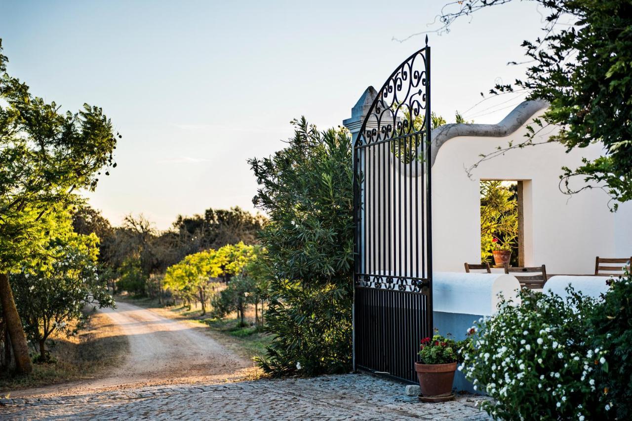 Herdade Dos Alfanges "The Barn" Виана до Алентежо Екстериор снимка
