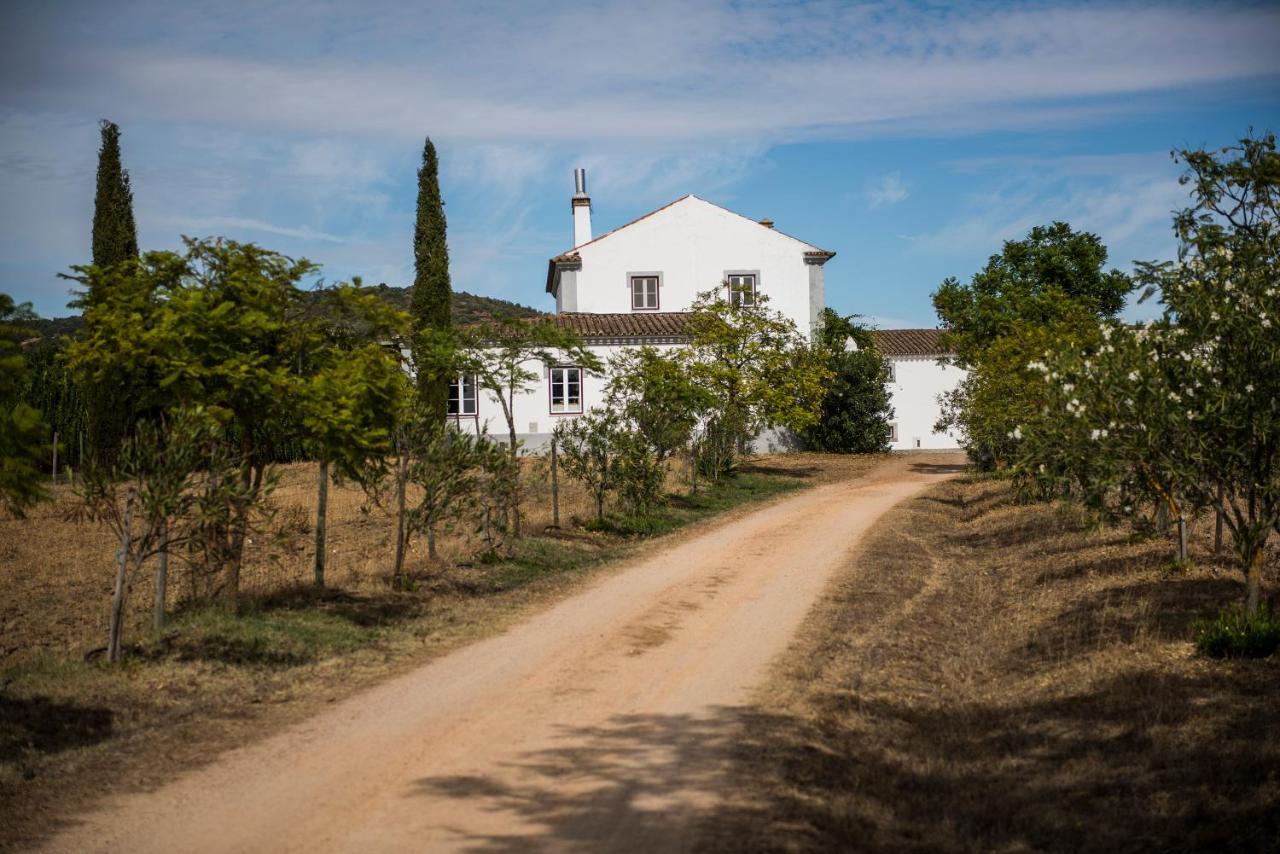 Herdade Dos Alfanges "The Barn" Виана до Алентежо Екстериор снимка