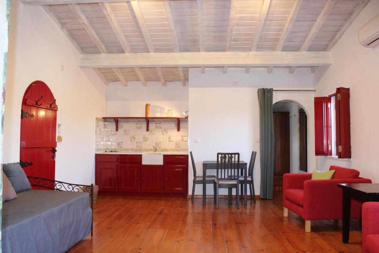 Herdade Dos Alfanges "The Barn" Виана до Алентежо Екстериор снимка