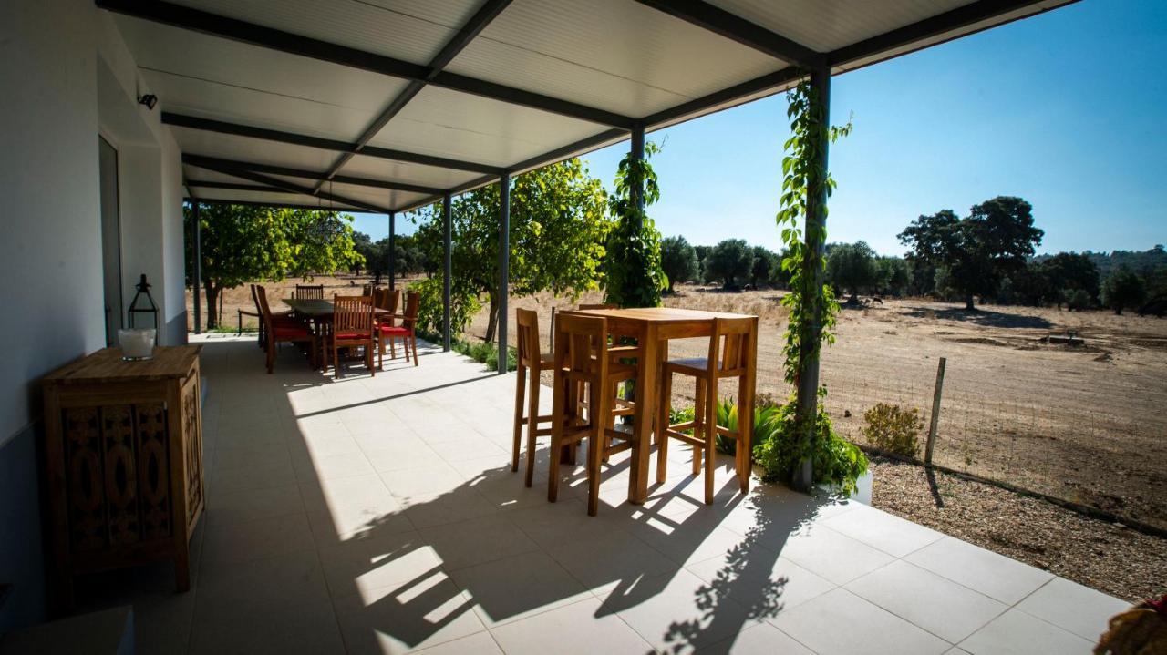 Herdade Dos Alfanges "The Barn" Виана до Алентежо Екстериор снимка